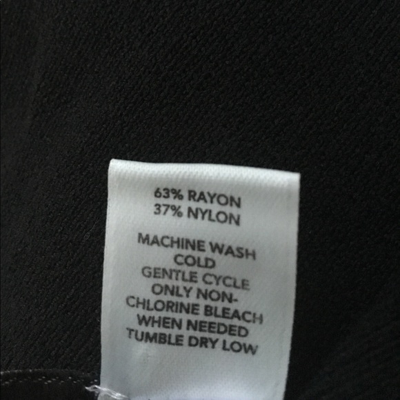 GA8) women’s lighty worn loft sweater; button-down - Picture 6 of 6